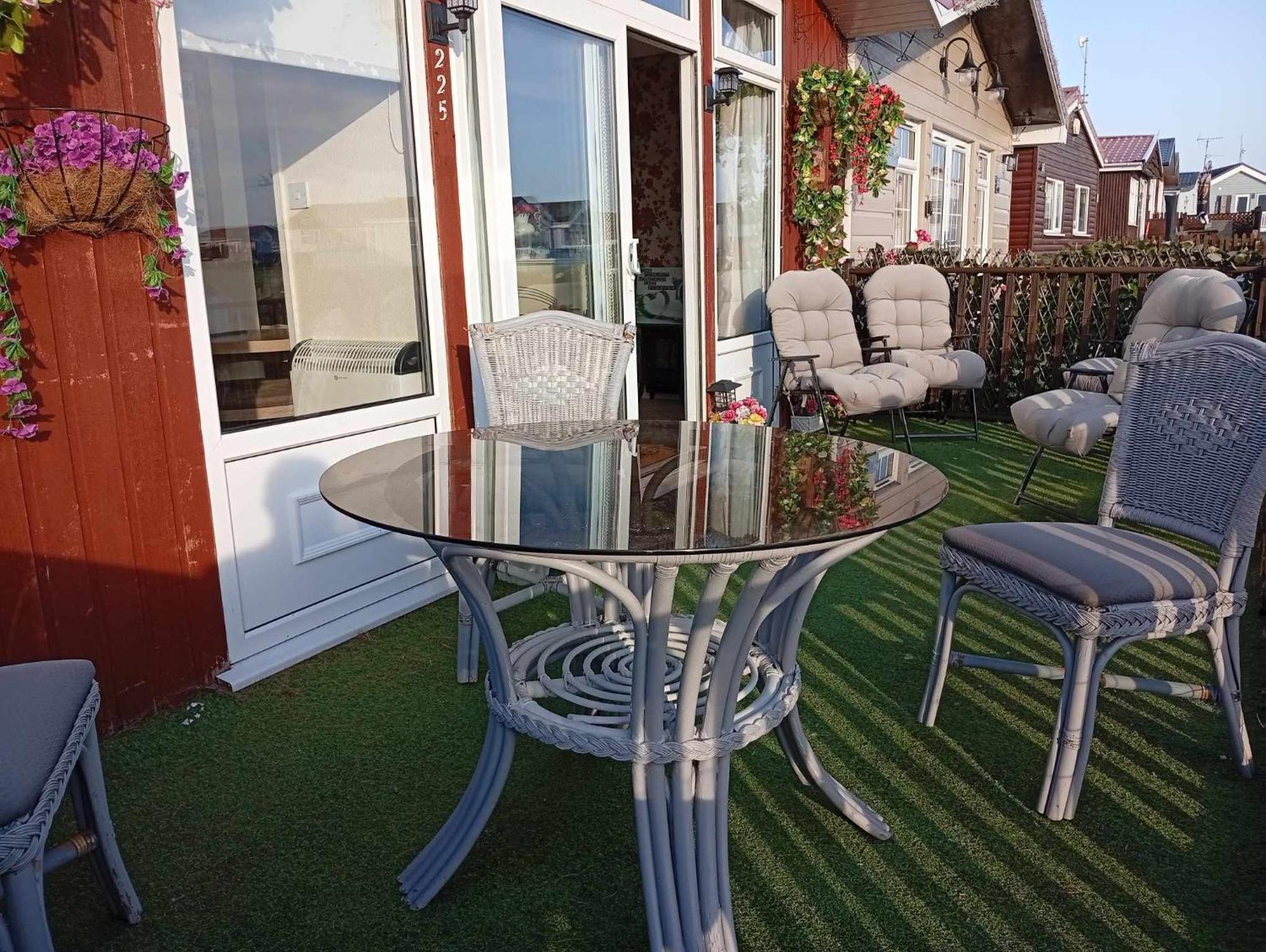 Yeolde Woodern Seashak: Country Views & Pet-Friendly Coastal Retreat Villa Bridlington Exterior photo